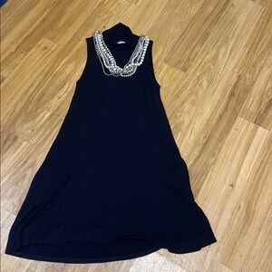 Alya LBD Black Sleeveless Midi Dress; size Medium